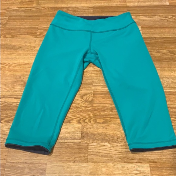 Zella Pants - Zella 'Live In' Reversible Capri Leggings, SzS